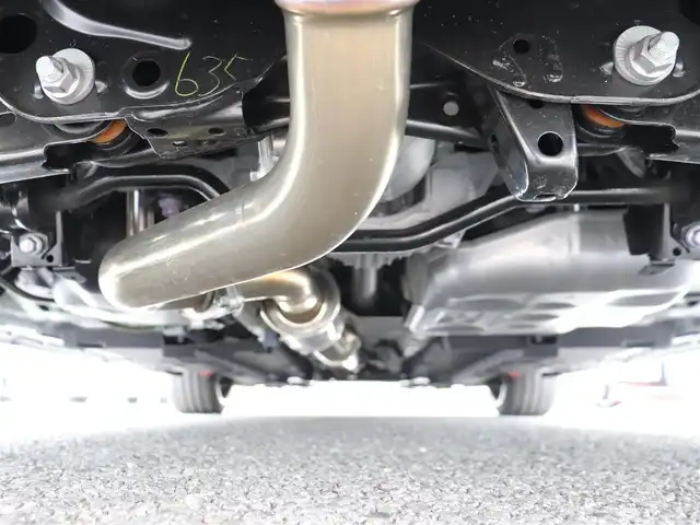 トヨタ ＧＲヤリス RZ ハイパフォーマンス 神奈川県 2024(令6)年 0.3万km プラチナホワイトパールマイカ 6MT &4WD/ワンオーナー /GRスポーツマフラー/社外デジタルインナーミラー型ドラレコ ZDR038/フルLEDヘッドランプ/MORIZOサイン(フロントガラス左側)/ステアリングヒーター/シートヒーター(運転席&助手席)/8インチディスプレイオーディオ(ナビあり)/JBLサウンドシステム/ETC2.0/純正フロアマット/純正18インチAW/プッシュスタート&スマートキー/スペアスマートキー1個/保証書/取扱説明書&ナビ取扱説明書