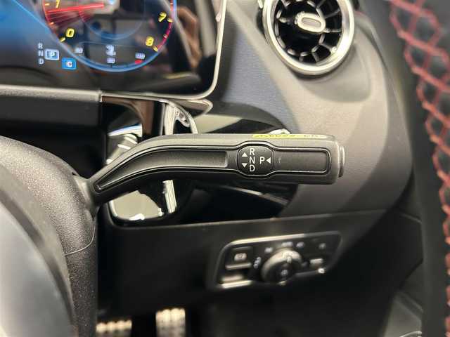 メルセデス・ベンツ Ｂ１８０ AMGライン 岡山県 2020(令2)年 2万km ポーラホワイト RSP/ESP/BSA/ACC/アクティブレーンキーピングA/アクティブブレーキA/アテンションA/レーンチェンジA/純正ナビ/Bカメラ/ハーフレザー/シートH/BT/フルセグTV/Aライト/AHB/レインセンサー/ワイヤレス充電/ドラレコ