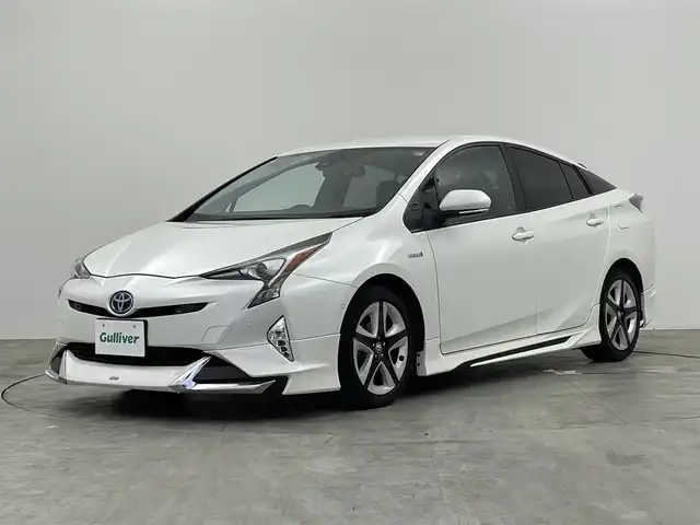トヨタ プリウス A ツーリングセレクション 群馬県 2016(平28)年 2.1万km ホワイトパールクリスタルシャイン 禁煙車　純正ナビ　Bカメラ　BT　フルセグ　アドバンスドパーク　ACC　LKA　ビルトインETC　シートヒーター　オートマチックハイビーム　BSM　HUD　前後コーナーセンサー　前後ドライブレコーダー