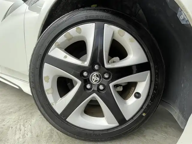 トヨタ プリウス A ツーリングセレクション 群馬県 2016(平28)年 2.1万km ホワイトパールクリスタルシャイン 禁煙車　純正ナビ　Bカメラ　BT　フルセグ　アドバンスドパーク　ACC　LKA　ビルトインETC　シートヒーター　オートマチックハイビーム　BSM　HUD　前後コーナーセンサー　前後ドライブレコーダー