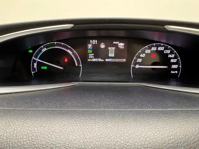 トヨタ シエンタ ハイブリッド G 兵庫県 2016(平28)年 6.9万km ホワイトパールクリスタルシャイン 純正ＳＤナビ　/CD/DVD/SD/Bluetooth/フルセグ/バックカメラ　/両側パワースライドドア　/ビルトインＥＴＣ　/ＬＥＤヘッドライト　/純正フロアマット　/ドアバイザー　/オートハイビーム　/プリクラッシュセーフティー　/ＬＤＡ　/フォグランプ　