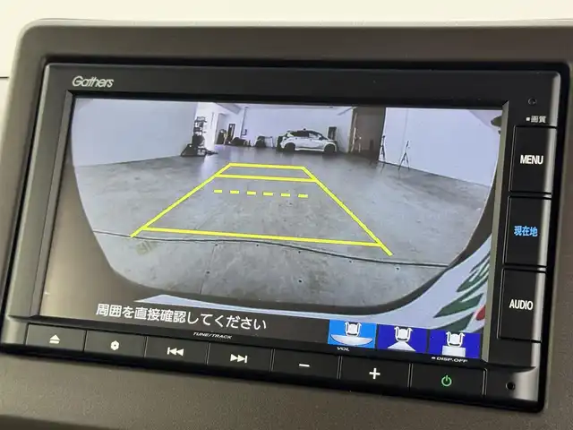 ホンダ Ｎ ＢＯＸ L ターボ 福岡県 2023(令5)年 1万km クリスタルブラックパール 純正ナビ　/バックカメラ　/ホンダセンシング　/コーナーセンサー　/盗難防止装置　/レーダークルコン　/両側パワースライドドア　/シートヒーター　/パドルシフト　/エコモード　/オートライト　/ＥＴＣ　/純正フロアマット