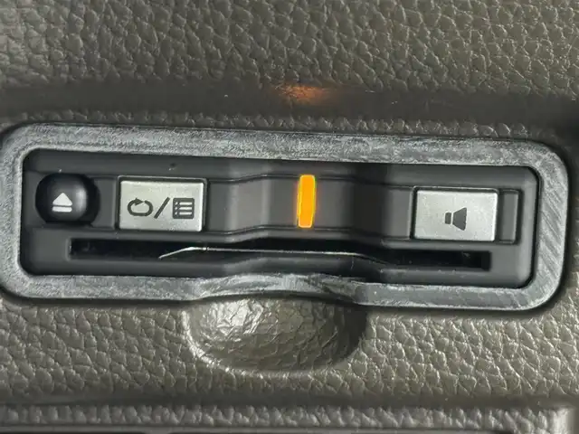 ホンダ Ｎ ＢＯＸ L ターボ 福岡県 2023(令5)年 1万km クリスタルブラックパール 純正ナビ　/バックカメラ　/ホンダセンシング　/コーナーセンサー　/盗難防止装置　/レーダークルコン　/両側パワースライドドア　/シートヒーター　/パドルシフト　/エコモード　/オートライト　/ＥＴＣ　/純正フロアマット