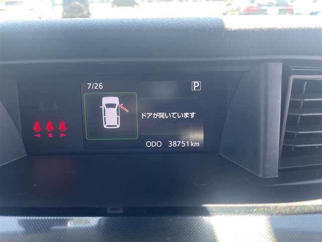 トヨタ タンク G 神奈川県 2019(令1)年 3.9万km ワイン 両側電動スライドドア/純正ナビ（NSZT-Y68T）/・DVD、Bluetooth、MSV/・バックカメラ/・フルセグTV/スマアシIII/・衝突回避支援ブレーキ/・前後ご発進抑制制御機能/・車線逸脱警報機能/・オートハイビーム/クルーズコントロール/ビルトイン２．０ETC/レザー調シートカバー/フロアマット/オートライト/横滑り防止装置/スマートキーX2/前後ドライブレコーダー/新車時手帳、取説