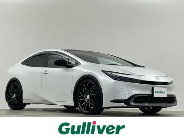 トヨタ プリウス Z 埼玉県 2023(令5)年 4.3万km プラチナホワイトパールマイカ サンルーフ　純正12.3型ナビ 全方位カメラ シートヒーター BSM LEDヘッドライト　ETC２．０　追従走行　パーキングアシスト　Bluetooth　スマートルームミラー　電動リアゲート