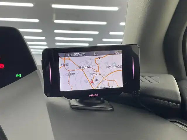 トヨタ プリウス Z 埼玉県 2023(令5)年 4.3万km プラチナホワイトパールマイカ サンルーフ　純正12.3型ナビ 全方位カメラ シートヒーター BSM LEDヘッドライト　ETC２．０　追従走行　パーキングアシスト　Bluetooth　スマートルームミラー　電動リアゲート
