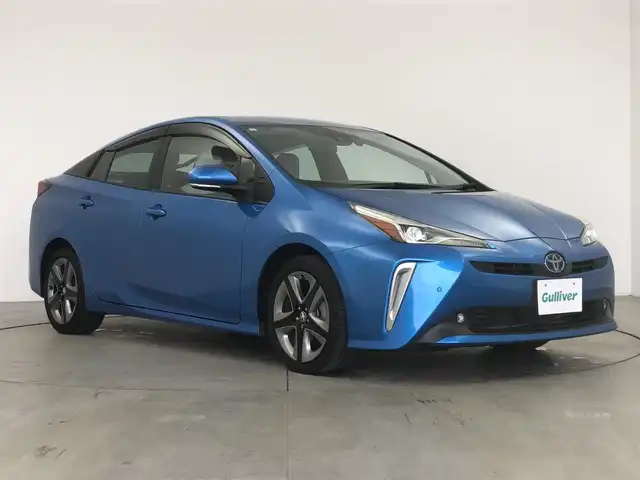 トヨタ プリウス A プレミアム　ツーリングセレ 愛知県 2021(令3)年 2.5万km ブルーM トヨタセーフティーセンス/純正SDナビ/・フルセグTV/・Bluetooth/バックカメラ/レーダークルーズコントロール/パドルシフト/革巻きステアリング/ステアリングリモコン/革シート/フォグランプ/LEDライト/ブラインドスポットモニター/自動防眩ミラー/クリアランスソナー/純正ドライブレコーダー/トノカバー/レザーシート/エアシート/シートヒーター　/純正AW/HUD