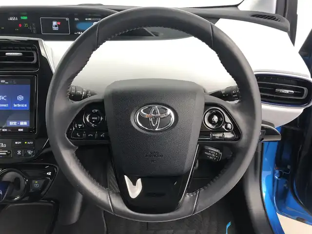 トヨタ プリウス A プレミアム　ツーリングセレ 愛知県 2021(令3)年 2.5万km ブルーM トヨタセーフティーセンス/純正SDナビ/・フルセグTV/・Bluetooth/バックカメラ/レーダークルーズコントロール/パドルシフト/革巻きステアリング/ステアリングリモコン/革シート/フォグランプ/LEDライト/ブラインドスポットモニター/自動防眩ミラー/クリアランスソナー/純正ドライブレコーダー/トノカバー/レザーシート/エアシート/シートヒーター　/純正AW/HUD