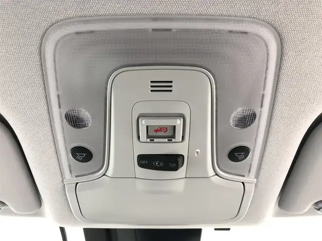 トヨタ プリウス A プレミアム　ツーリングセレ 愛知県 2021(令3)年 2.5万km ブルーM トヨタセーフティーセンス/純正SDナビ/・フルセグTV/・Bluetooth/バックカメラ/レーダークルーズコントロール/パドルシフト/革巻きステアリング/ステアリングリモコン/革シート/フォグランプ/LEDライト/ブラインドスポットモニター/自動防眩ミラー/クリアランスソナー/純正ドライブレコーダー/トノカバー/レザーシート/エアシート/シートヒーター　/純正AW/HUD