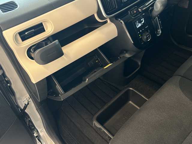 ダイハツ ムーヴ キャンバス G ブラックインテリア リミテッド SAⅢ 岐阜県 2020(令2)年 7.7万km スムースグレーマイカメタリック/ブラックマイカメタリック 2トーン 両側パワースライドドア/純正ナビゲーション/アラウンドビューモニター/フルセグテレビ/Bluetooth/CD・DVD再生/ETC/純正ドライブレコーダー/オートエアコン/プッシュスタート/スマートキー/電動格納ミラー/アイドリングストップ/LEDヘッドライト/オートライト/オートマチックハイビーム