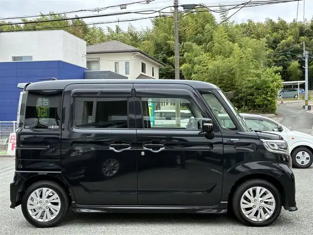 スズキ スペーシア カスタム HYBRID GS 熊本県 2018(平30)年 3.2万km ブルーイッシュブラックパール3 社外メモリナビ(NR-MZ077)/【フルセグTV/SD/CD/DVD/Bluetooth】/片側パワースライドドア/衝突被害軽減システム/レーンキープアシスト/シートヒーター(D席)/オートLEDライト/オートマチックハイビーム/ETC/ドライブレコーダー(CSD-570FH)/アイドリングストップ/横滑り防止装置/盗難防止装置/プッシュスタート/スマートキー/スペアキー/ベンチシート/取扱説明書/保証書
