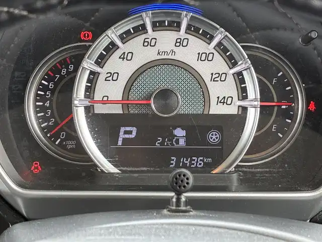 スズキ スペーシア カスタム HYBRID GS 熊本県 2018(平30)年 3.2万km ブルーイッシュブラックパール3 社外メモリナビ(NR-MZ077)/【フルセグTV/SD/CD/DVD/Bluetooth】/片側パワースライドドア/衝突被害軽減システム/レーンキープアシスト/シートヒーター(D席)/オートLEDライト/オートマチックハイビーム/ETC/ドライブレコーダー(CSD-570FH)/アイドリングストップ/横滑り防止装置/盗難防止装置/プッシュスタート/スマートキー/スペアキー/ベンチシート/取扱説明書/保証書