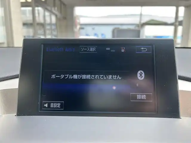 レクサス ＮＸ 200t Iパッケージ 大阪府 2016(平28)年 2.9万km マーキュリーグレーマイカ ワンオーナー/純正SDナビ/（Bluetooth/TV/CD/DVD/Blu-ray）/４WD/全方位カメラ/クルーズコントロール/ブラインドスポットモニター/前後コーナーセンサー/盗難防止装置/アイドリングストップ/全方位ドライブレコーダー/前席パワーシート/運転席メモリーシート/電動リアゲート/レザーシート（ワイン色）/前席シートヒーター/純正ETC（ビルトイン）/純正17インチAW/プッシュスタート/取扱説明書/保証書/スマートキー×3
