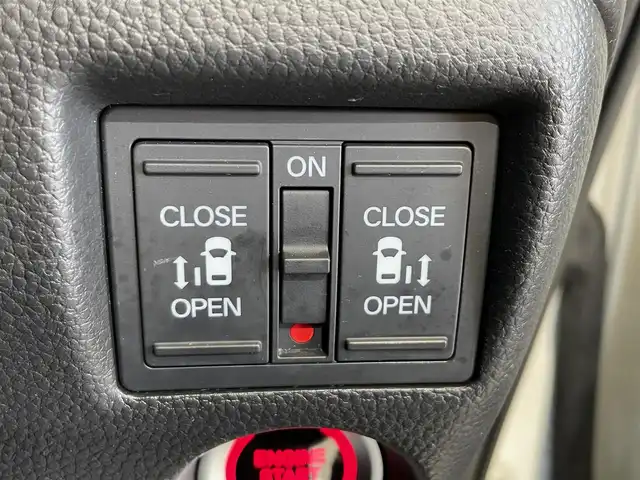 ホンダ Ｎ ＢＯＸ カスタム EX 岩手県 2021(令3)年 1.5万km プラチナホワイトパール ワンオーナー/４WD/両側パワースライドドア/ホンダセンシング/衝突軽減システム/踏み間違い衝突軽減システム/アダプティブクルーズコントロール/レーンアシスト/オートハイビーム/横滑り防止装置/コーナーセンサー/アイドリングストップ/シートヒーター/ロールサンシェード/チップアップリヤシート/シートバックテーブル/純正ナビ/（CD/DVD/フルセグ/USB/Bluetooth）/ステアリングスイッチ/バックカメラ/ETC/ドライブレコーダー/LEDヘッドライト/純正14インチアルミホイール