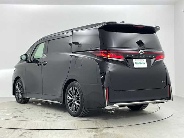 トヨタ ヴェルファイア ハイブリット Z プレミア 熊本県 2024(令6)年 0.9万km ブラック 純正１４型メモリナビ/（AM/FM/BT/ミラキャスト/HDMI/USB)/全方位カメラ/純正１３．２型有機ＥＬ後席モニター/ユニバーサルステップ/スペアキー1本/両側パワースライドドア/ガラスルーフ/電動リアゲート/パワーシート（前席＆セカンドシート）/シートヒーター＆ベンチレーション（前席＆セカンドシート）/ハンドルヒーター/純正アルミホイール/（225/55R19）/純正フロアマット/純正ビルトインETC2.0/トヨタチームメイト/トヨタセーフティセンス