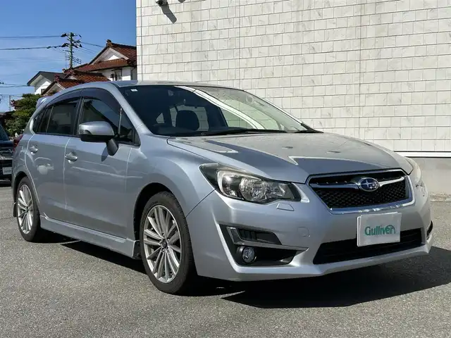 スバル インプレッサ スポーツ 2．0i－S アイサイト 山形県 2015(平27)年 11.3万km アイスシルバーメタリック ４WD/純正ナビ/フルセグTV/FM/AM/Bluetooth/アイドリングストップ/クルーズコントロール/パドルシフト/衝突軽減ブレーキ/逸脱防止装置/バックカメラ/ドライブレコーダー/純正マット/純正バイザー/ETC/AUTOライト/冬タイヤ積載/リモコンキー