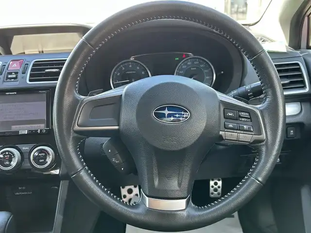 スバル インプレッサ スポーツ 2．0i－S アイサイト 山形県 2015(平27)年 11.3万km アイスシルバーメタリック ４WD/純正ナビ/フルセグTV/FM/AM/Bluetooth/アイドリングストップ/クルーズコントロール/パドルシフト/衝突軽減ブレーキ/逸脱防止装置/バックカメラ/ドライブレコーダー/純正マット/純正バイザー/ETC/AUTOライト/冬タイヤ積載/リモコンキー
