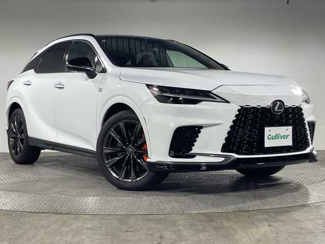 レクサス ＲＸ 350 Fスポーツ 神奈川県 2023(令5)年 1.3万km ホワイトノーヴァガラスフレーク レクサスセーフティシステム＋サンルーフツイン/デジタルインナーミラー/トレイルモード/ステアリングヒーター/三眼LEDヘッドライト/ルーフレール/純正フロアマット/純正メーカーDA/レザーシート/ベンチレーション（D/n/二）/電子サイドブレーキ/パーキングアシスト/オートライト/LEDフォグランプ/電動格納ミラー/純正アルミホイール/ナビ（フルセグTV/BT）/Pシート（D/N）/Acloov/オートホールド/革巻きステアリング/パワーバックドア/nanoex/ウェンカーミラー/MiraCast/USB/メモリシート（D）/Qi充電/オートホールド/ステアリングスイッチ/BSM/スマートキー/HUD/クリアランスソナー/パノラミックビューモニター/シートヒーター（D/N/二）/ビルトインETC2.0/ダウンヒル/パドルシフト/LED/プッシュスタート/トノカバー