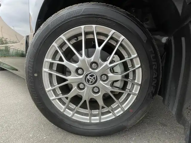 トヨタ ヴォクシー ハイブリッド ZS 煌Ⅲ 東京都 2021(令3)年 0.8万km ブラック 純正９型ナビ　/両側電動ドア　/ハーフレザー　/前席シートヒーター　/トヨタセーフティセンス　/クルーズコントロール　/ＬＥＤヘッド　/フルセグＴＶ　/バックカメラ　/Ｂｌｕｅｔｏｏｔｈ　/衝突被害軽減　/レーンキープ