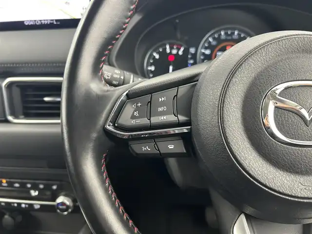 マツダ ＣＸ－５ XD ブラックトーンエディション 千葉県 2021(令3)年 3.8万km スノーフレイクホワイトパールマイカ 禁煙車/純正メモリナビ/　BT/フルセグ/Applecarplay/AndroidAuto/アラウンドビューモニター/スマートブレーキサポート/レーンキープアシスト/レーダークルーズコントロール/ブラインドスポットモニター/コーナーセンサー/ヘッドアップディスプレイ/パワーバックドア/パドルシフト/ETC/前席シートヒーター/運転席パワーシート/純正19インチアルミホイール/LEDヘッドライト/フォグライト