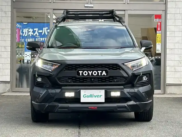 トヨタ ＲＡＶ４ アドベンチャー 岩手県 2022(令4)年 2.6万km アーバンカーキ ４WD/ワンオーナー/純正ナビ/FM/AM/フルセグ/Bluetooth/クルーズコントロール/全周囲バックカメラ/車線逸脱防止/衝突軽減ブレーキ/電動パーキングブレーキ/横滑り防止装置/ルーフレール/シートヒーター/エアーシート/ハンドルヒーター/パワーシート/USB端子/LEDライト/フォグランプ/AUTOライト/オートミラー/純正バイザー/スペアキー/スマートキー×2/純正エンジンスターター/ETC/保証書　取説