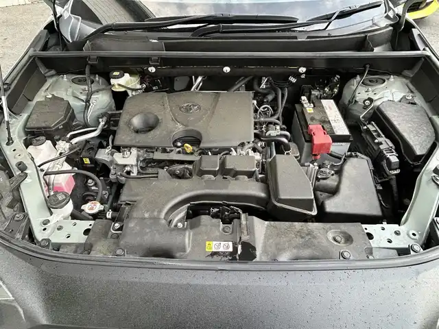 トヨタ ＲＡＶ４ アドベンチャー 岩手県 2022(令4)年 2.6万km アーバンカーキ ４WD/ワンオーナー/純正ナビ/FM/AM/フルセグ/Bluetooth/クルーズコントロール/全周囲バックカメラ/車線逸脱防止/衝突軽減ブレーキ/電動パーキングブレーキ/横滑り防止装置/ルーフレール/シートヒーター/エアーシート/ハンドルヒーター/パワーシート/USB端子/LEDライト/フォグランプ/AUTOライト/オートミラー/純正バイザー/スペアキー/スマートキー×2/純正エンジンスターター/ETC/保証書　取説