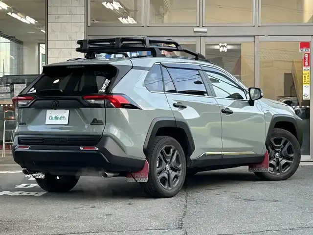 トヨタ ＲＡＶ４ アドベンチャー 岩手県 2022(令4)年 2.6万km アーバンカーキ ４WD/ワンオーナー/純正ナビ/FM/AM/フルセグ/Bluetooth/クルーズコントロール/全周囲バックカメラ/車線逸脱防止/衝突軽減ブレーキ/電動パーキングブレーキ/横滑り防止装置/ルーフレール/シートヒーター/エアーシート/ハンドルヒーター/パワーシート/USB端子/LEDライト/フォグランプ/AUTOライト/オートミラー/純正バイザー/スペアキー/スマートキー×2/純正エンジンスターター/ETC/保証書　取説