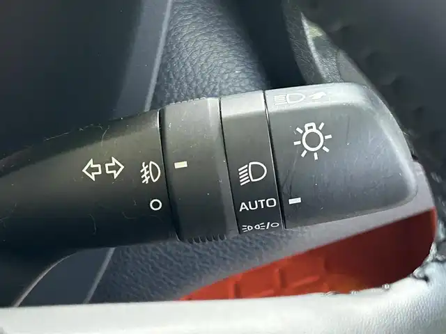 トヨタ ＲＡＶ４ アドベンチャー 岩手県 2022(令4)年 2.6万km アーバンカーキ ４WD/ワンオーナー/純正ナビ/FM/AM/フルセグ/Bluetooth/クルーズコントロール/全周囲バックカメラ/車線逸脱防止/衝突軽減ブレーキ/電動パーキングブレーキ/横滑り防止装置/ルーフレール/シートヒーター/エアーシート/ハンドルヒーター/パワーシート/USB端子/LEDライト/フォグランプ/AUTOライト/オートミラー/純正バイザー/スペアキー/スマートキー×2/純正エンジンスターター/ETC/保証書　取説