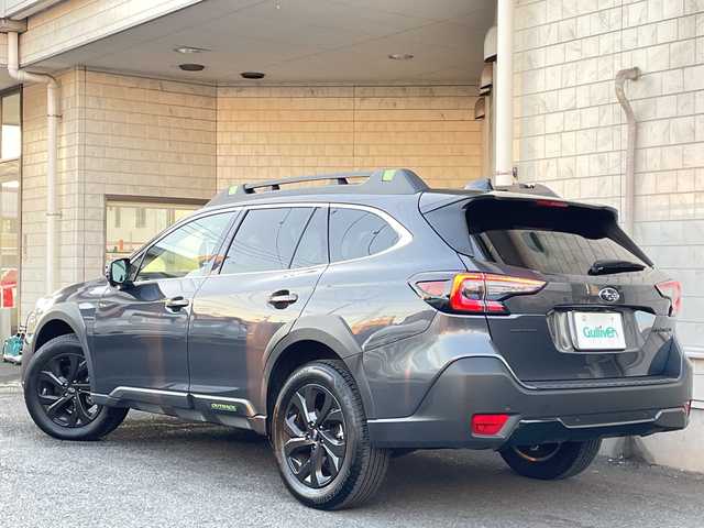 スバル アウトバック X－ブレイクEX 神奈川県 2022(令4)年 1.8万km マグネタイトグレーメタリック ワンオーナー/ハーマンカードン/純正11.6インチディスプレイナビ/(AM/FM/AUX/USB/BT/フルセグTV)/バック・サイドカメラ/アイサイトX/衝突被害軽減ブレーキ/レーンキープアシスト/ブラインドスポットモニター/クリアランスソナー/レーダークルーズコントロール/パドルシフト/ハーフレザーシート/D/N席パワーシート/全席シートヒーター/ステアリングヒーター/電動リアゲート/ビルトインETC/全周囲ドライブレコーダー/デジタルインナーミラー/ルーフレール/純正フロアマット/ISOFIX/スペアキー×1/保証書/取扱説明書