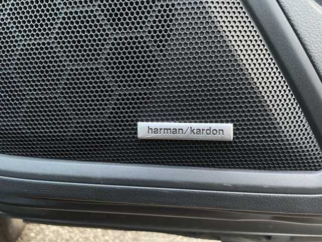 スバル アウトバック X－ブレイクEX 神奈川県 2022(令4)年 1.8万km マグネタイトグレーメタリック ワンオーナー/ハーマンカードン/純正11.6インチディスプレイナビ/(AM/FM/AUX/USB/BT/フルセグTV)/バック・サイドカメラ/アイサイトX/衝突被害軽減ブレーキ/レーンキープアシスト/ブラインドスポットモニター/クリアランスソナー/レーダークルーズコントロール/パドルシフト/ハーフレザーシート/D/N席パワーシート/全席シートヒーター/ステアリングヒーター/電動リアゲート/ビルトインETC/全周囲ドライブレコーダー/デジタルインナーミラー/ルーフレール/純正フロアマット/ISOFIX/スペアキー×1/保証書/取扱説明書