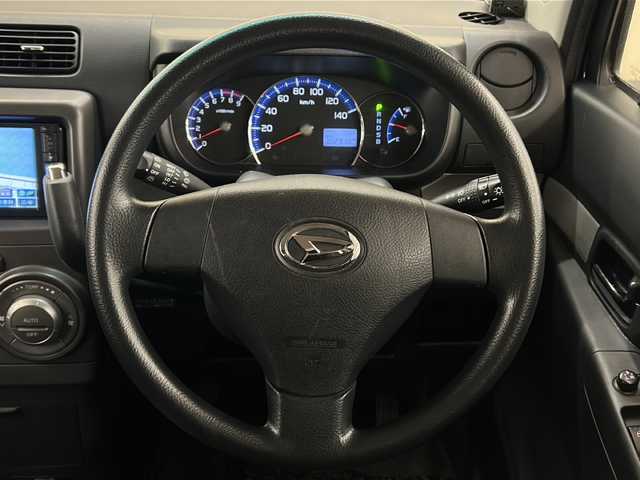 ダイハツ ムーヴ コンテ カスタム X 道央・札幌 2012(平24)年 10.3万km ブラックマイカメタリック /4WD//純正メモリナビ//純正フルセグテレビ//純正フロアマット//バックカメラ//アイドリングストップ//ETC//社外製アルミホイールスタッドレスタイヤ