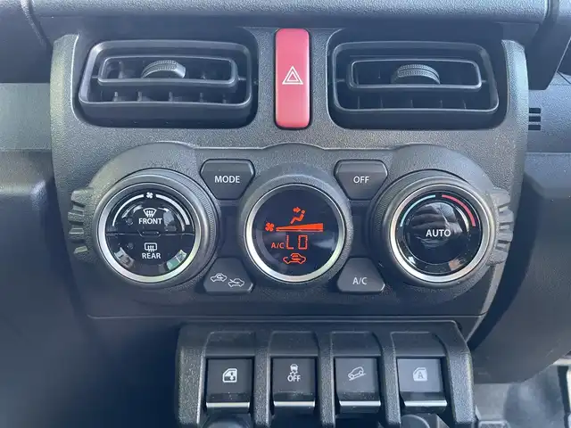 スズキ ジムニー XL 島根県 2022(令4)年 1万km ジャングルグリーン 登録時走行距離10011km/ワンオーナー/社外メモリナビ/　（Bluetooth・AM・FM・USB）/ダウンヒルアシストコントロール/前席シートヒーター/アイドリングストップ/電動格納ミラー/スマートキー×2/ETC/保証書/取扱説明書