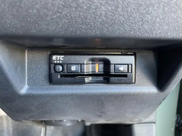 スズキ ジムニー XL 島根県 2022(令4)年 1万km ジャングルグリーン 登録時走行距離10011km/ワンオーナー/社外メモリナビ/　（Bluetooth・AM・FM・USB）/ダウンヒルアシストコントロール/前席シートヒーター/アイドリングストップ/電動格納ミラー/スマートキー×2/ETC/保証書/取扱説明書
