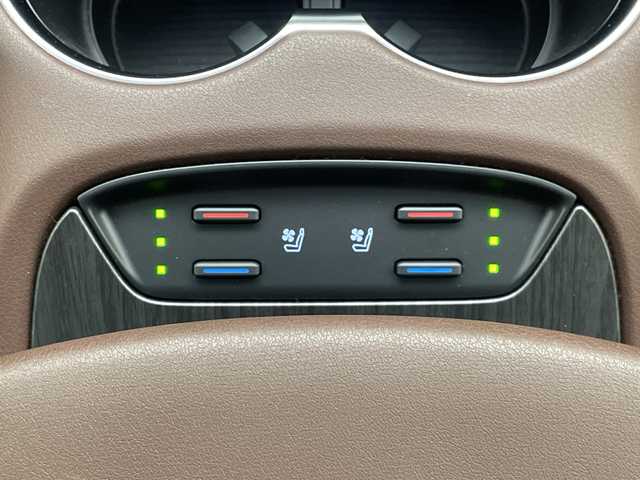 トヨタ ハリアー Z レザーパッケージ 愛知県 2020(令2)年 2万km プレシャスブラックパール ＪＢＬサウンド/純正１２．３型ナビ/全方位モニター/シートヒーター/ベンチレーション/ステアリングヒーター/ブラインドスポットモニター/デジタルインナーミラー/ＥＴＣ２．０/全方位ドライブレコーダー/パワーバックドア/衝突軽減ブレーキ/レーンキープアシスト/オートマチックハイビーム/レーダークルーズコントロール