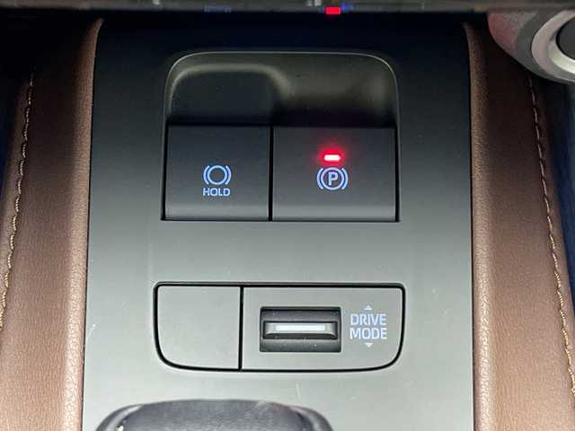 トヨタ ハリアー Z レザーパッケージ 熊本県 2020(令2)年 2万km プレシャスブラックパール ＪＢＬサウンド/純正１２．３型ナビ/全方位モニター/シートヒーター/ベンチレーション/ステアリングヒーター/ブラインドスポットモニター/デジタルインナーミラー/ＥＴＣ２．０/全方位ドライブレコーダー/パワーバックドア/衝突軽減ブレーキ/レーンキープアシスト/オートマチックハイビーム/レーダークルーズコントロール