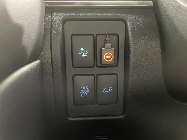トヨタ ランドクルーザー ZX 鹿児島県 2021(令3)年 1.8万km アティチュードブラックマイカ モデリスタエアロ/純正T-Connect SDナビゲーション/フルセグTV/BT/CD/DVD/MSV/AM/FM/マルチテレインモニター/プレミアムサウンドシステム/リヤシートエンターテイメントシステム/サンルーフ/プレミアムナッパ本革シート/シートベンチレーション&シートヒーター/シートメモリ/レーダークルーズコントロール/パワーバックドア/純正20インチアルミホイール/純正LEDヘッドライト/純正フロアマット/純正ドアバイザー