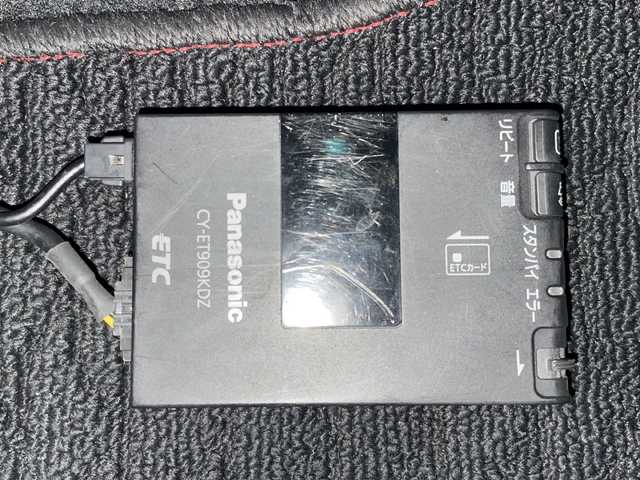 トヨタ ８６ GT 愛媛県 2014(平26)年 11.2万km ギャラクシーブルーシリカ HKSマフラー/WORK-Seekerホイール/RS-R車高調(純正サスペンション積込)/Stradaナビ(フルセグTV/CD/DVD/AM・FM/BT)/ETC/前後ドラレコ/パドルシフト/純正フロアマット