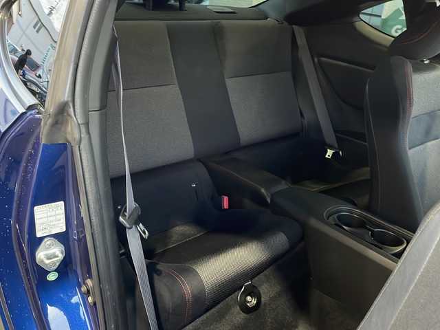 トヨタ ８６ GT 愛媛県 2014(平26)年 11.2万km ギャラクシーブルーシリカ HKSマフラー/WORK-Seekerホイール/RS-R車高調(純正サスペンション積込)/Stradaナビ(フルセグTV/CD/DVD/AM・FM/BT)/ETC/前後ドラレコ/パドルシフト/純正フロアマット