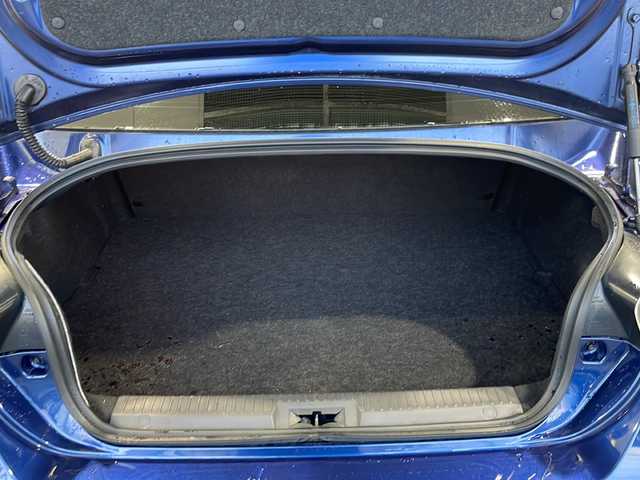 トヨタ ８６ GT 愛媛県 2014(平26)年 11.2万km ギャラクシーブルーシリカ HKSマフラー/WORK-Seekerホイール/RS-R車高調(純正サスペンション積込)/Stradaナビ(フルセグTV/CD/DVD/AM・FM/BT)/ETC/前後ドラレコ/パドルシフト/純正フロアマット