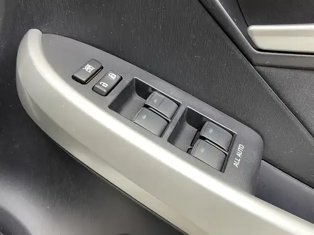 トヨタ プリウス G 宮城県 2014(平26)年 8.2万km ホワイトパールクリスタルシャイン 純正ナビ/バックモニター/ＥＴＣ/クルーズコントロール/ハーフレザーシート/LEDヘッドランプ/フォグランプ/フルセグTV/Bluetoothオーディオ/パワーシート/ドライブレコーダー/禁煙車