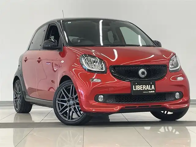 スマート ＭＣＣ スマート フォーフォー BRABUSスポーツ 岡山県 2019(平31)年 2.1万km サファイアレッド 社外ナビ/フルセグTV/バックカメラ/Bluetooth/SD/DVD/クルコン/シートヒーター/ABS/ESP/レーンキーピングアシスト/オートライト/ガラスルーフ/衝突警告/レザーシート/ETC