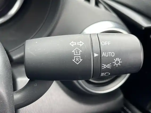 マツダ ロードスター S レザーパッケージ 奈良県 2021(令3)年 3万km ジェットブラックマイカ 純正ナビ/　・フルセグTV/　・CD/DVD/　・Bluetooth接続/　・USB/　・AM/FMラジオ/バックカメラ/本革シート/シートヒーター/クルーズコントロール/ドライブレコーダー/純正１６インチアルミ/純正フロアマット/プッシュスタート/スマートキー