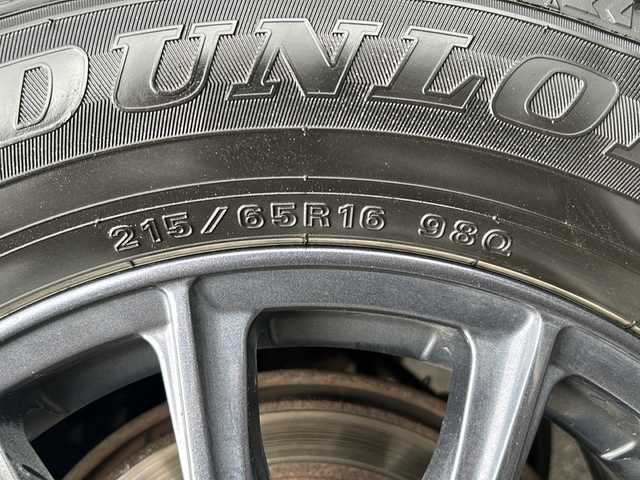 スバル フォレスター 2．0XS 青森県 2008(平20)年 19.6万km ダークグレーメタリック 4WD/社外HDDナビ/前席パワーシート・ヒーター/クルーズコントロール/スマートキー/プッシュスタート/HIDライト/フォグランプ/ルーフレール/社外16インチアルミ