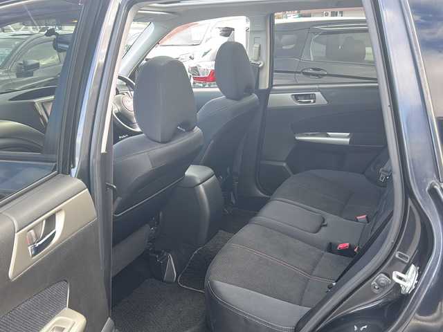 スバル フォレスター 2．0XS 青森県 2008(平20)年 19.6万km ダークグレーメタリック 4WD/社外HDDナビ/前席パワーシート・ヒーター/クルーズコントロール/スマートキー/プッシュスタート/HIDライト/フォグランプ/ルーフレール/社外16インチアルミ