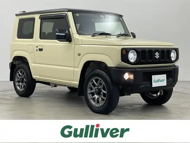 スズキ ジムニー XC 埼玉県 2023(令5)年 0.6万km シフォンアイボリーメタリックブラック2トーンルーフ 社外ディスプレイオーディオ　スズキセーフティサポート　シートヒーター　ＥＴＣ　クルーズコントロール　ＬＥＤヘッドライト　ドライブレコーダー　プッシュスタート　スマートキー　純正アルミホイール