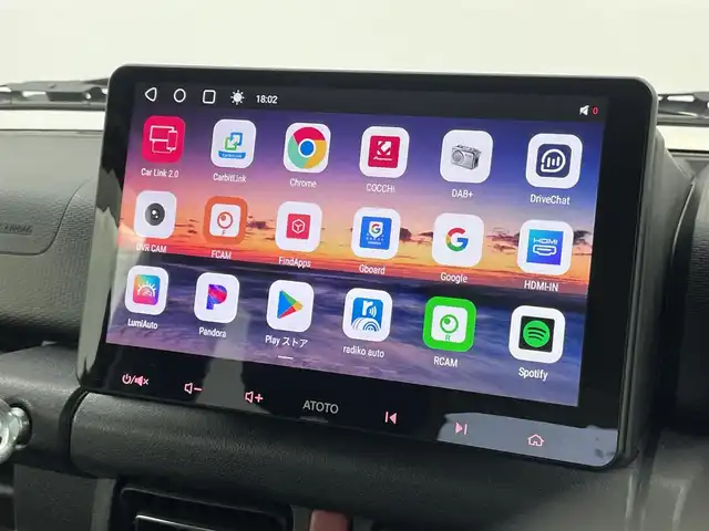 スズキ ジムニー XC 埼玉県 2023(令5)年 0.6万km シフォンアイボリーメタリックブラック2トーンルーフ 社外ディスプレイオーディオ　スズキセーフティサポート　シートヒーター　ＥＴＣ　クルーズコントロール　ＬＥＤヘッドライト　ドライブレコーダー　プッシュスタート　スマートキー　純正アルミホイール
