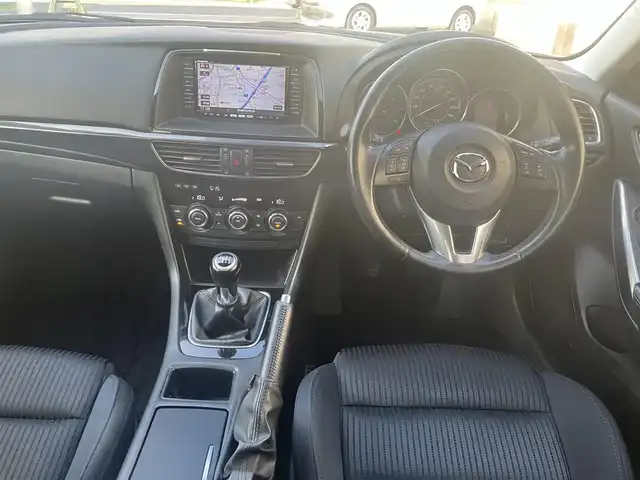 マツダ アテンザ ワゴン XD 愛知県 2013(平25)年 10.6万km スノーフレイクホワイトパールマイカ 6速MT車/クリーンディーゼルターボ/純正HDDナビTV/DVDビデオ&CD/地デジ　フルセグ/Bluetoothオーディオ/バックカメラ/インテリジェントキー×2ヶ/プッシュスタート/クルーズコントロール/ETC/ステアリングスイッチ/純正アルミホイル/純正フロアマット/保証書取説有り