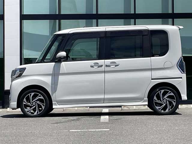 ダイハツ タント カスタムRSトップED VS SAⅢ 千葉県 2019(令1)年 10.6万km パールホワイトⅢ 純正8インチナビ（NSZP-X69D)/全方位カメラ/フルセグTV/BT/CD/DVD/HDMI/衝突軽減ブレーキ/レーンキープアシスト/オートライト/横滑り防止/後方コーナーセンサー/ETC/両側パワスラ/LEDヘッドライト/フォグランプ/D席シートヒーター/ステアリングリモコン/後席ロール式サンシェード/電格ミラー/ドアバイザー