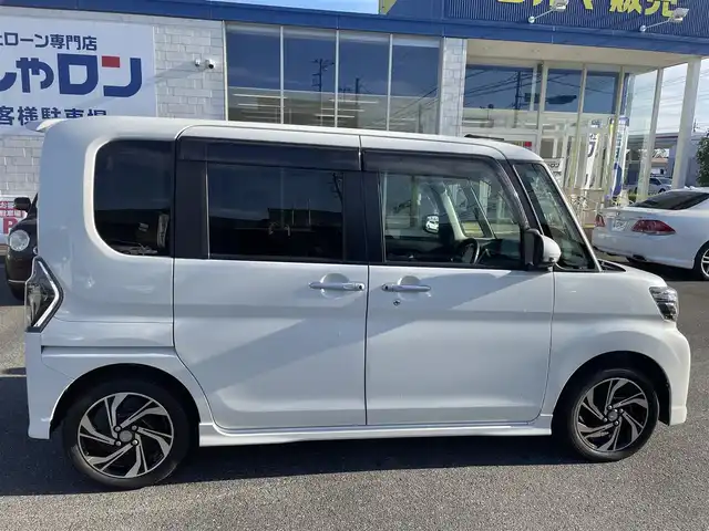 ダイハツ タント カスタムRSトップED VS SAⅢ 群馬県 2019(令1)年 10.6万km パールホワイトⅢ (株)IDOMが運営する【じしゃロン伊勢崎店】の自社ローン専用車両になりますこちらは現金またはオートローンご利用時の価格です。自社ローンご希望の方は別途その旨お申付け下さい/純正8インチナビ（NSZP-X69D)/全方位カメラ/フルセグTV/BT/CD/DVD/HDMI/衝突軽減ブレーキ/レーンキープアシスト/オートライト/横滑り防止/後方コーナーセンサー/ETC/両側パワスラ/LEDヘッドライト/フォグランプ/D席シートヒーター