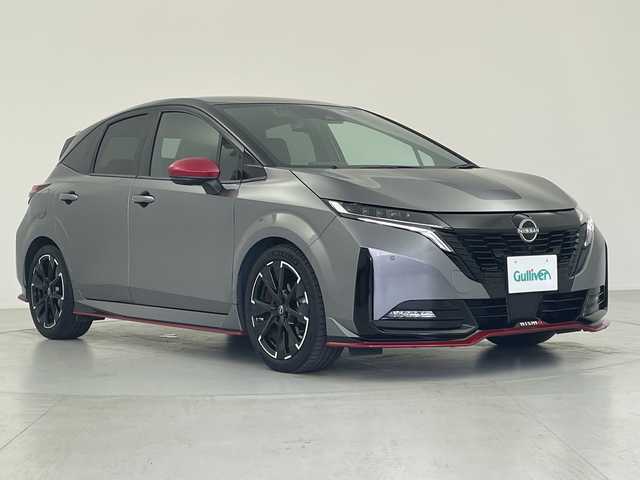 日産 オーラ ニスモ 愛知県 2022(令4)年 2.7万km ダークメタルグレー/スーパーブラック2トーン 純正ナビ/アラウンドビューモニター/フルセグTV/純正アルミホイール/ETC/スマートキー/プッシュスタート/LEdヘッドライト/ドライブレコーダー/エマージェンシーブレーキ/車線逸脱警告/踏み間違え防止アシスト/ふらつき警報/オートハイビーム/デジタルインナーミラー/ハーフレザーシート
